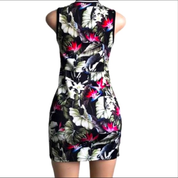 TOPSHOP FLORAL DRESS - Picture 4 of 10